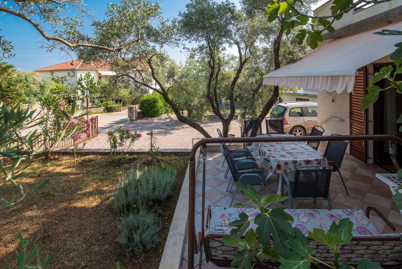 קרק Belvedere Apartments מראה חיצוני תמונה