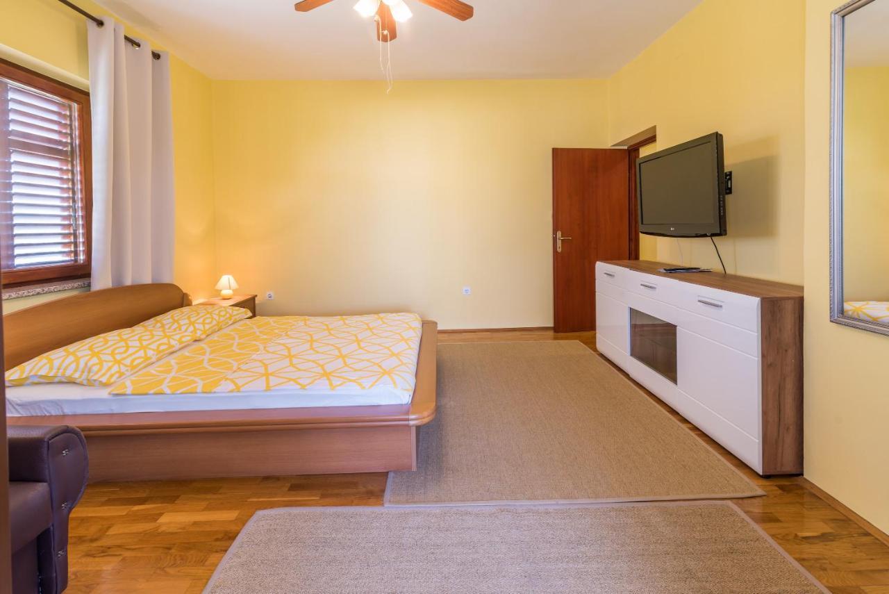 קרק Belvedere Apartments מראה חיצוני תמונה