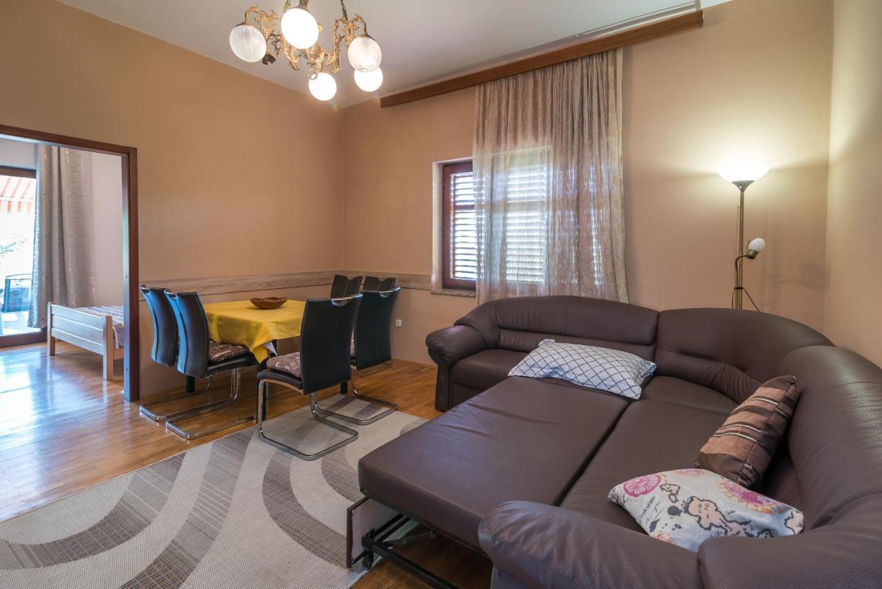 קרק Belvedere Apartments מראה חיצוני תמונה